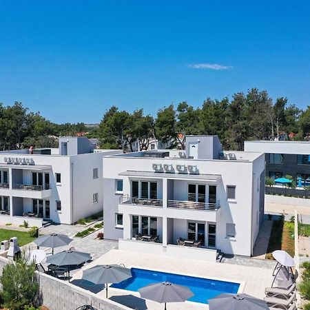1Oak Rentals Vir Exterior foto