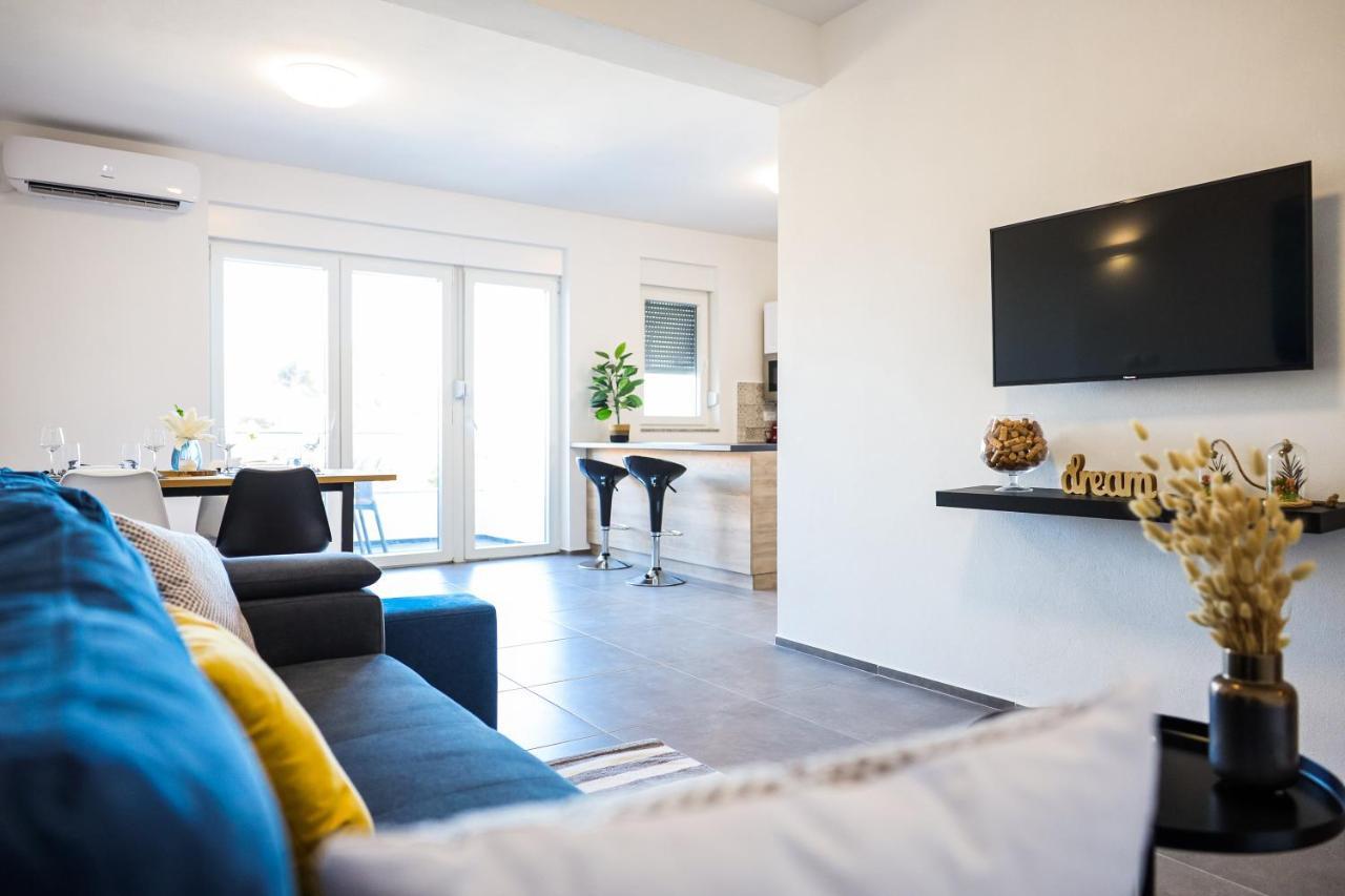 1Oak Rentals Vir Exterior foto