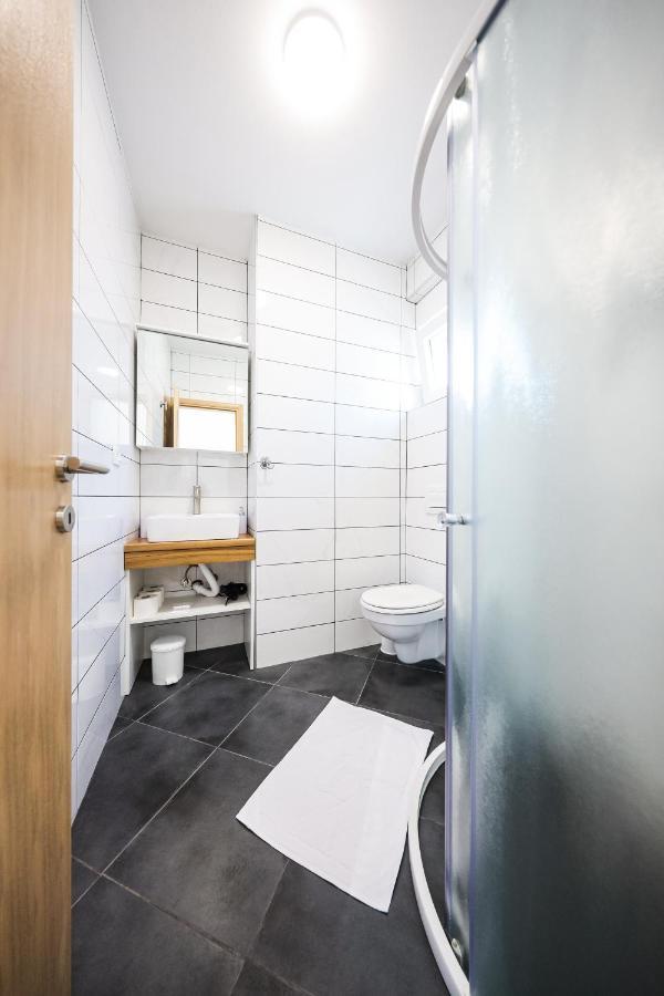 1Oak Rentals Vir Exterior foto