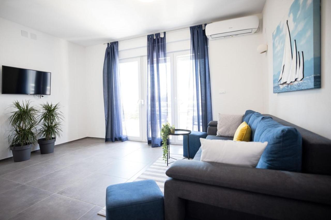 1Oak Rentals Vir Exterior foto